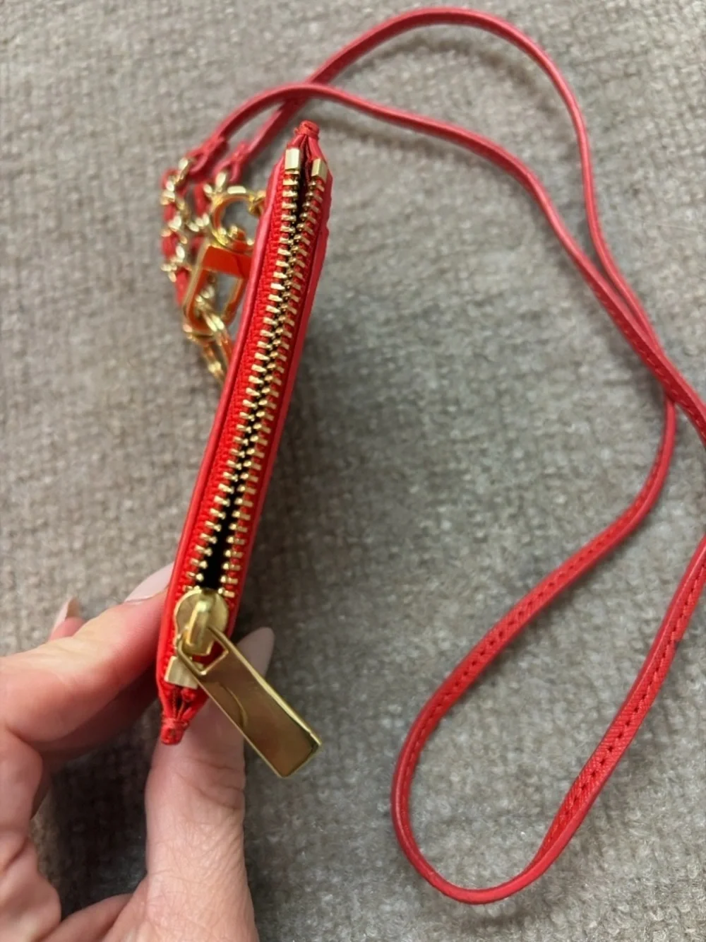 Tory Burch Red Saffiano Leather Card Holder Lanyard Wallet Gold Chain